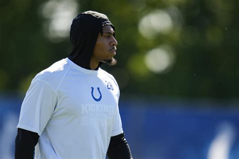 Healthy Jonathan Taylor happy to be back on the Colts practice field and ready to get started